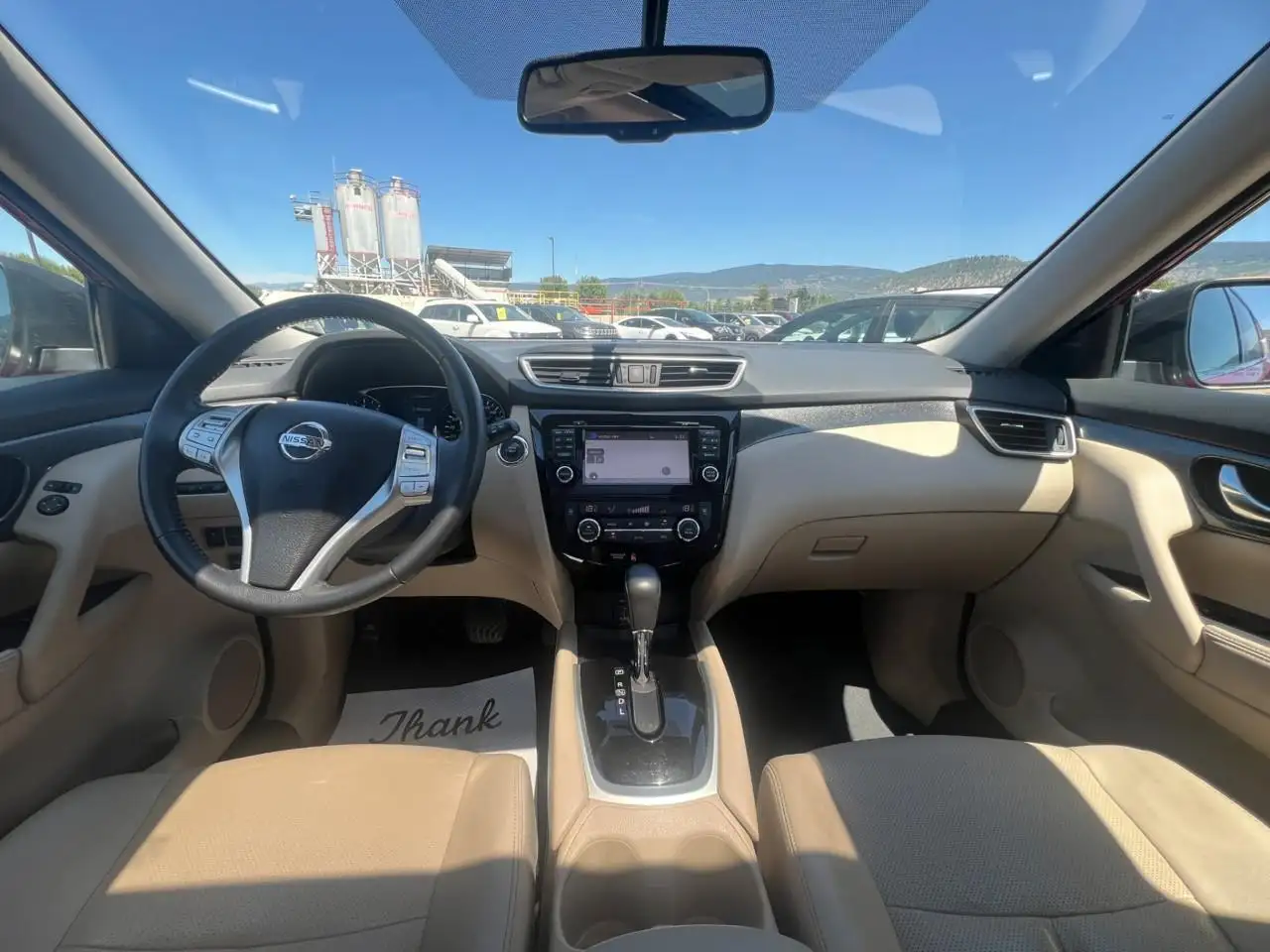 Nissan Rogue fotografie Nissan Rogue