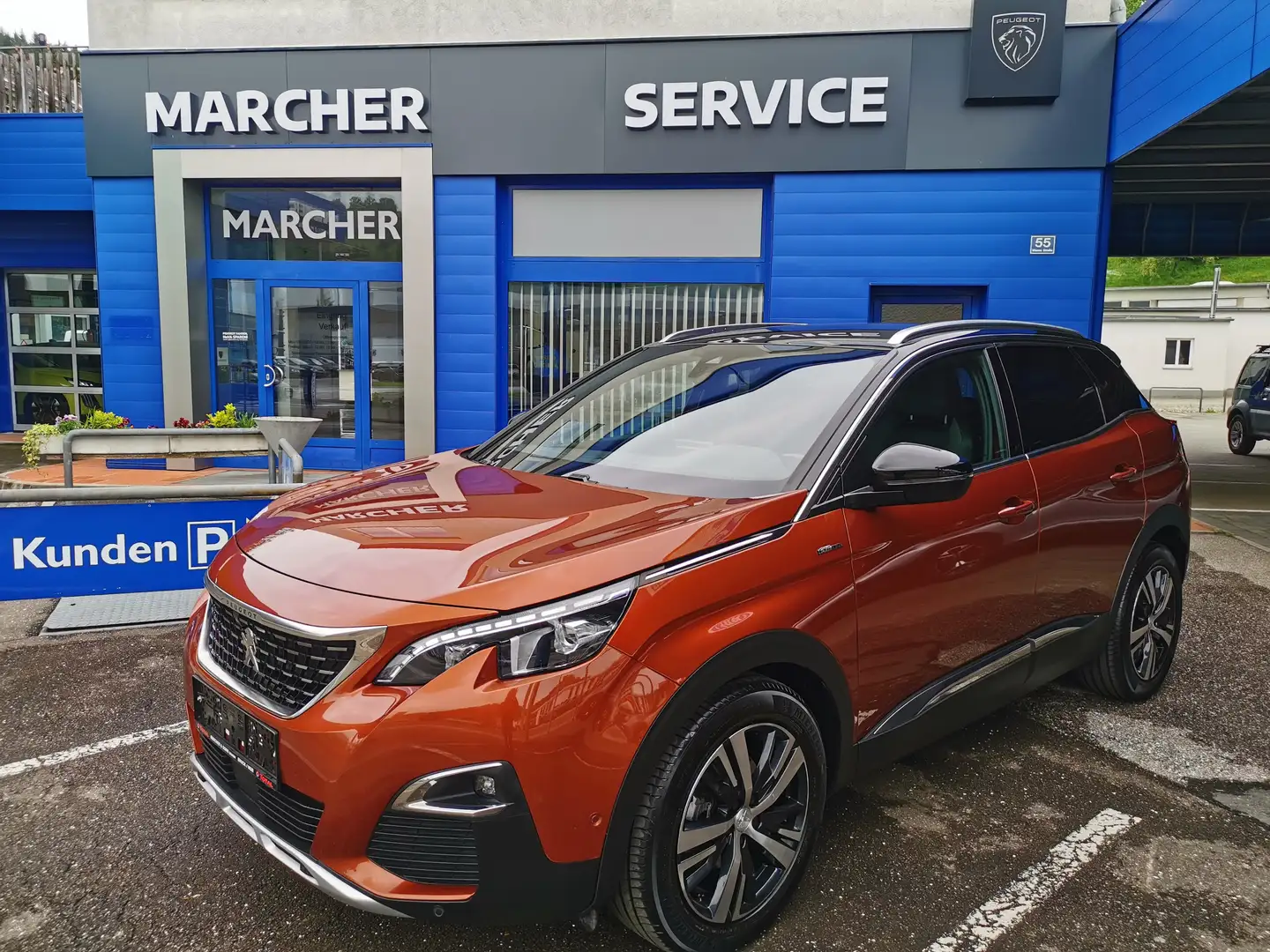 Peugeot 3008 1,2 PureTech130 EAT8 GT-Line Marrón - 1