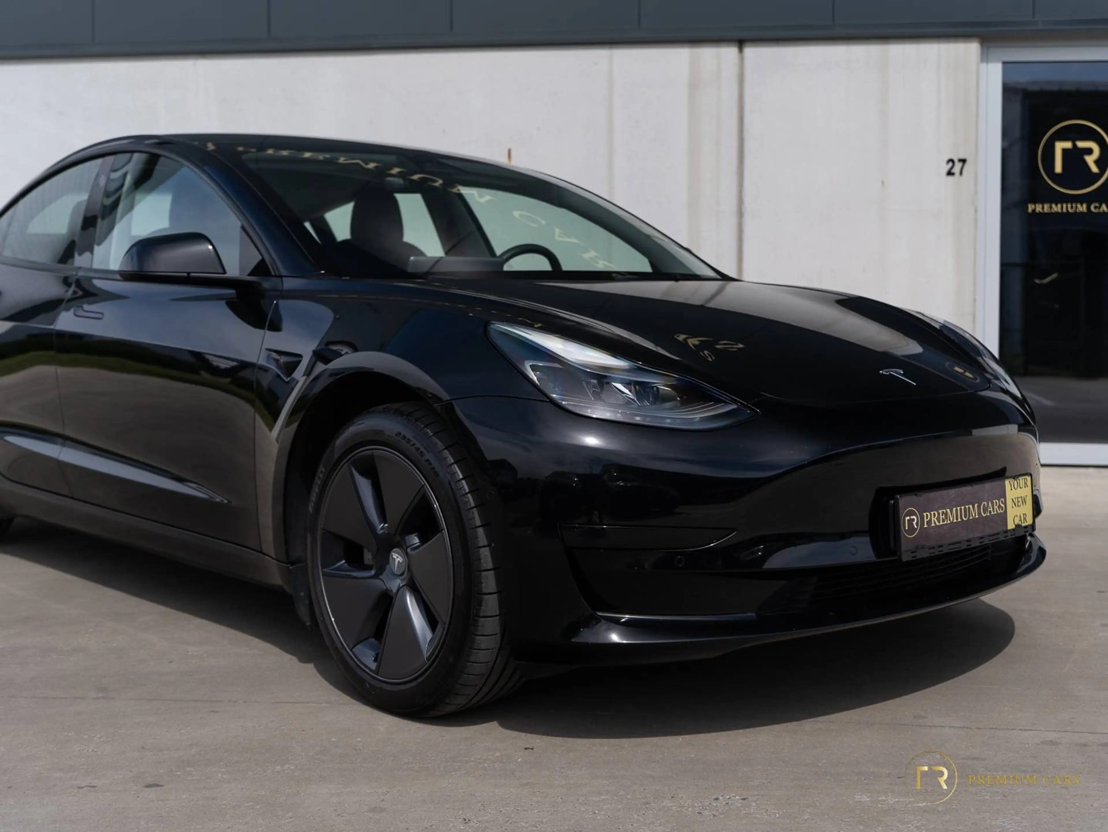 Tesla Model 3 Standard Range l Pano l 92,6% SOH — photo 8