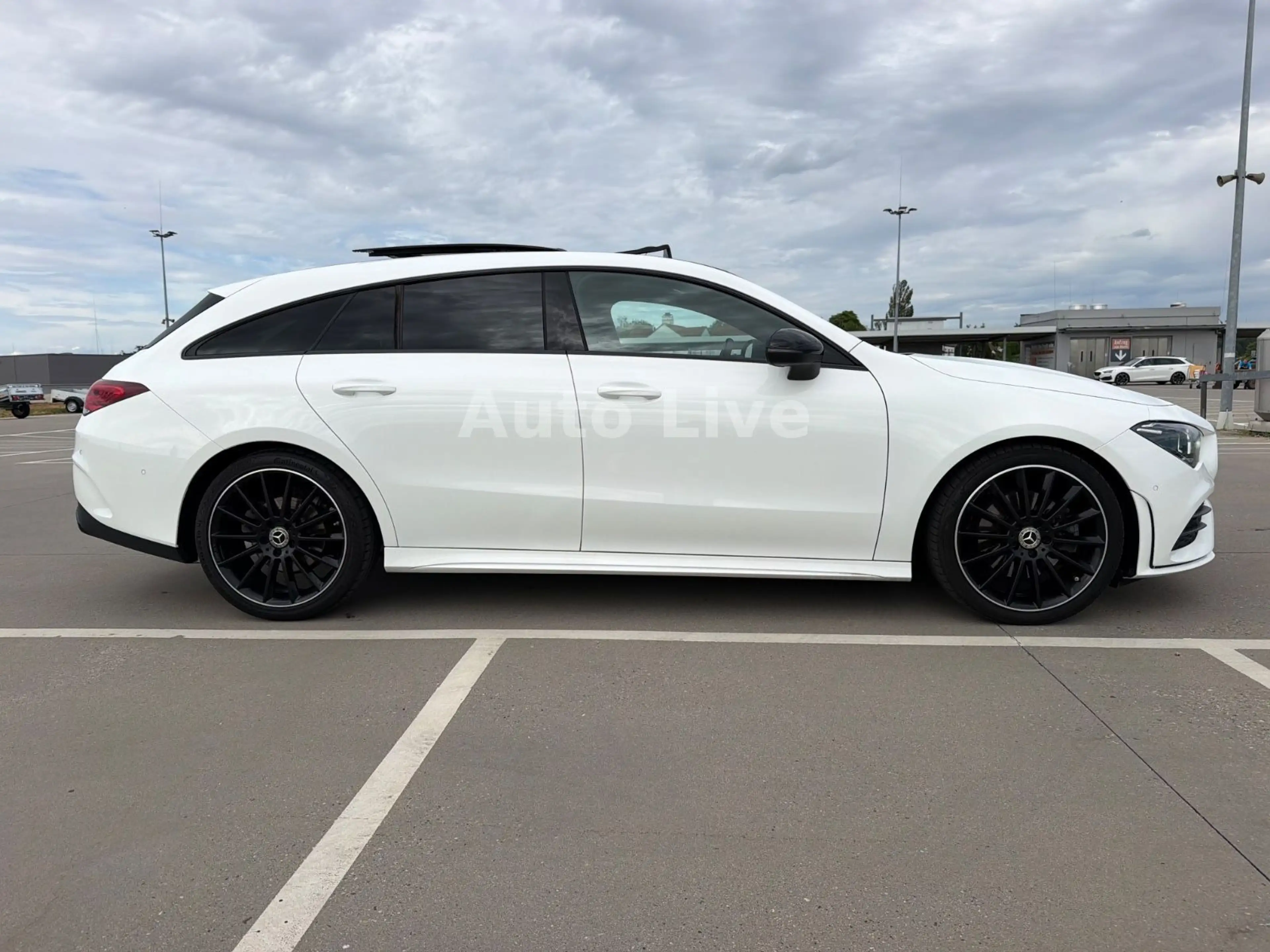 Mercedes-Benz CLA 220 d*8G*4 MATIC*AMG-LINE*PAN*WIDESCREEN*VOL — photo 6
