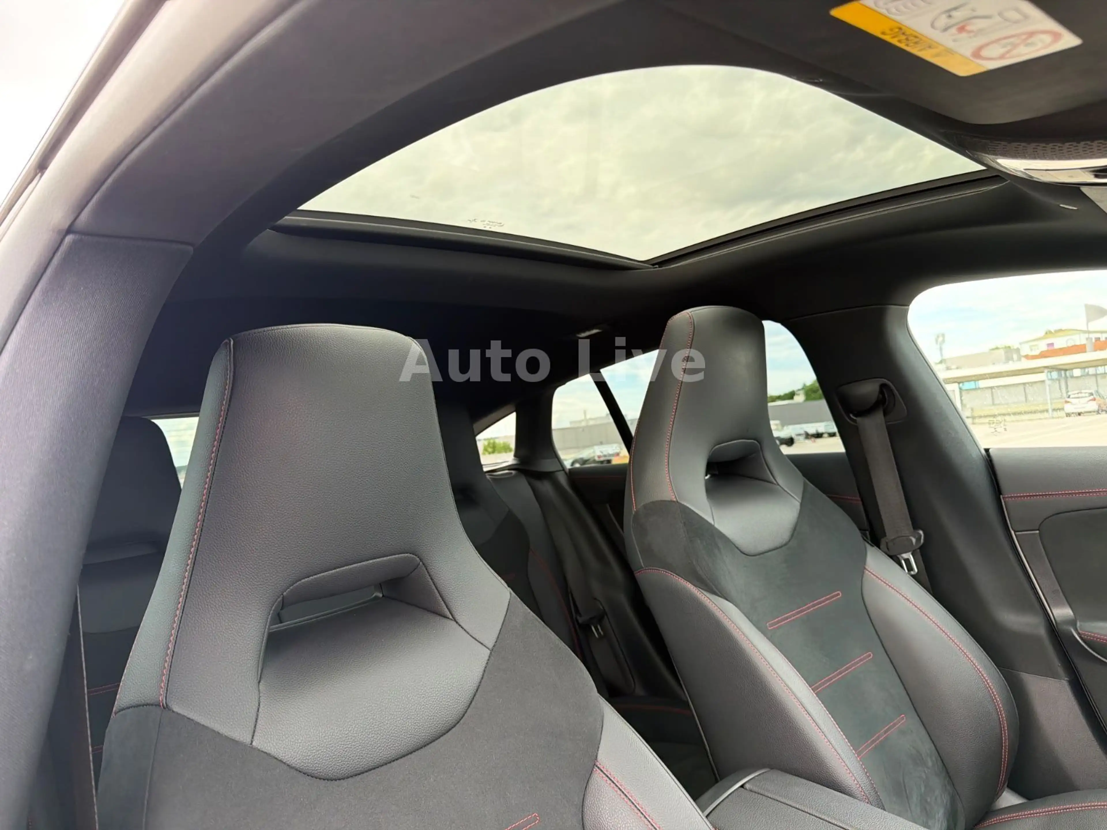 Mercedes-Benz CLA 220 d*8G*4 MATIC*AMG-LINE*PAN*WIDESCREEN*VOL — photo 14
