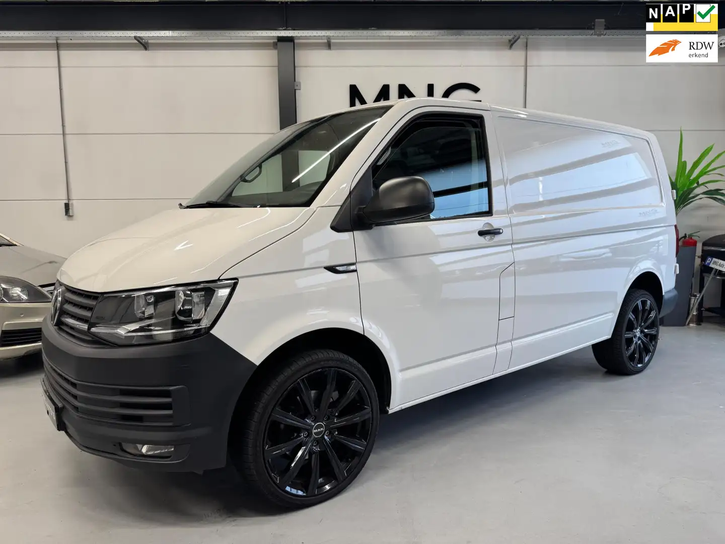 Volkswagen Transporter 2.0 TDI L1H2|AUTOMAAT|MARGE|VOL! Wit - 1