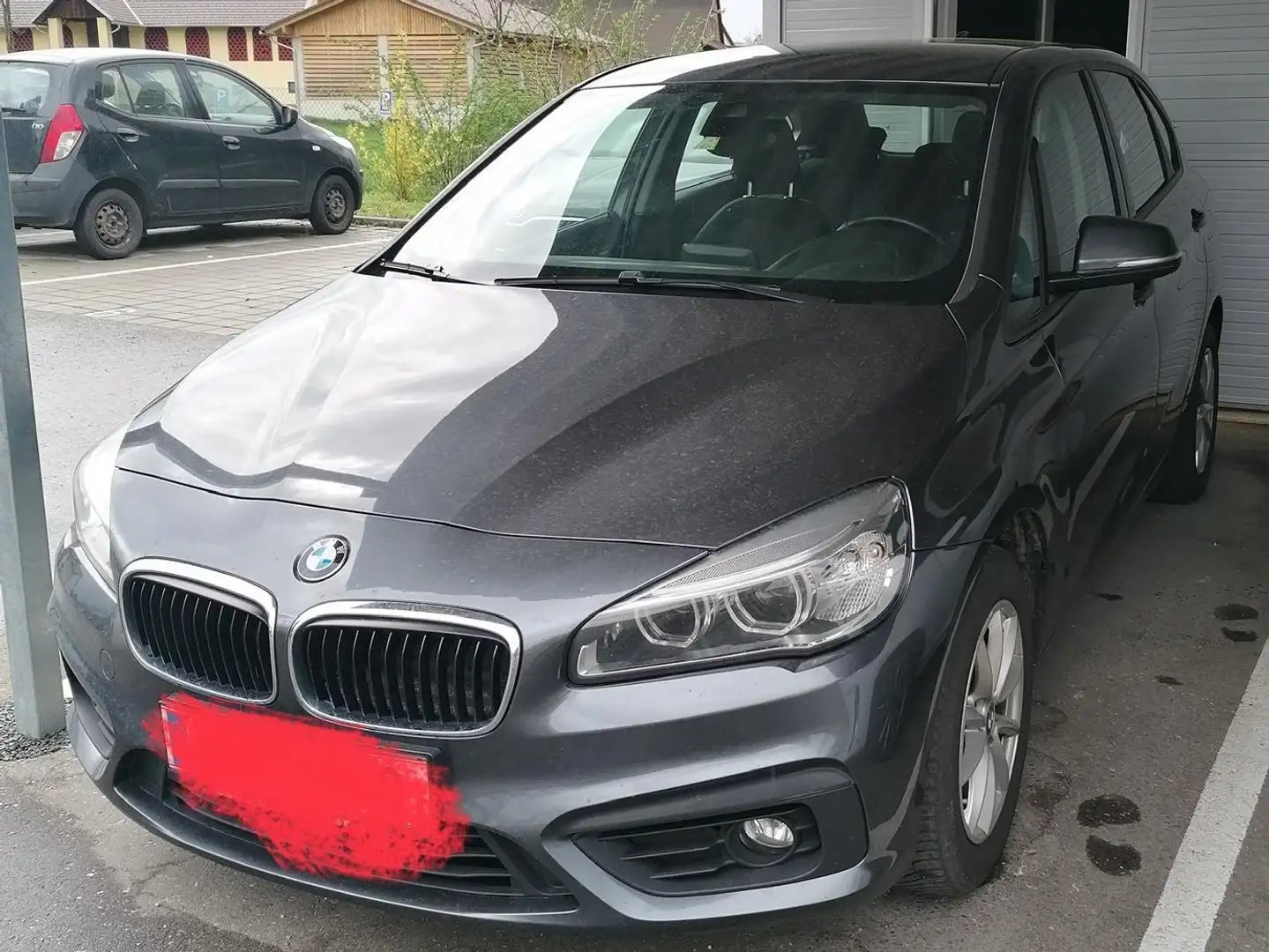 BMW 216 216d Active Tourer Szary - 2