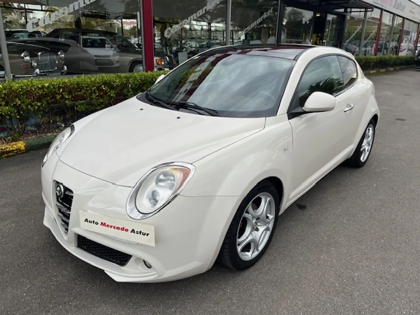 Alfa Romeo MiTo 1.3JTDm Distinctive 90 Blanco - 1