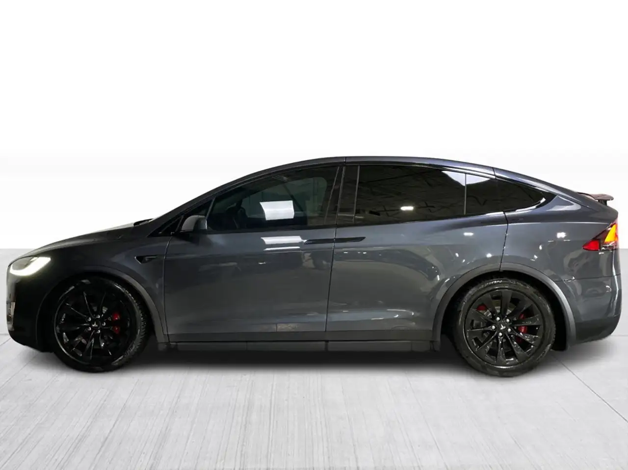 Tesla Model X fotografie Tesla Model X