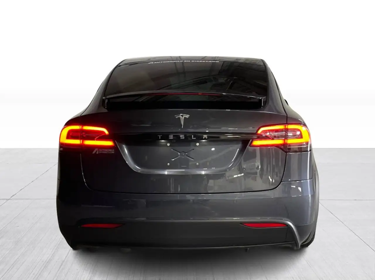 Tesla Model X fotografie Tesla Model X
