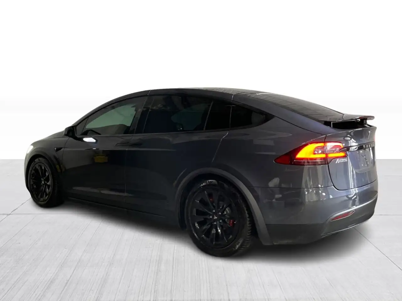 Tesla Model X fotografie Tesla Model X