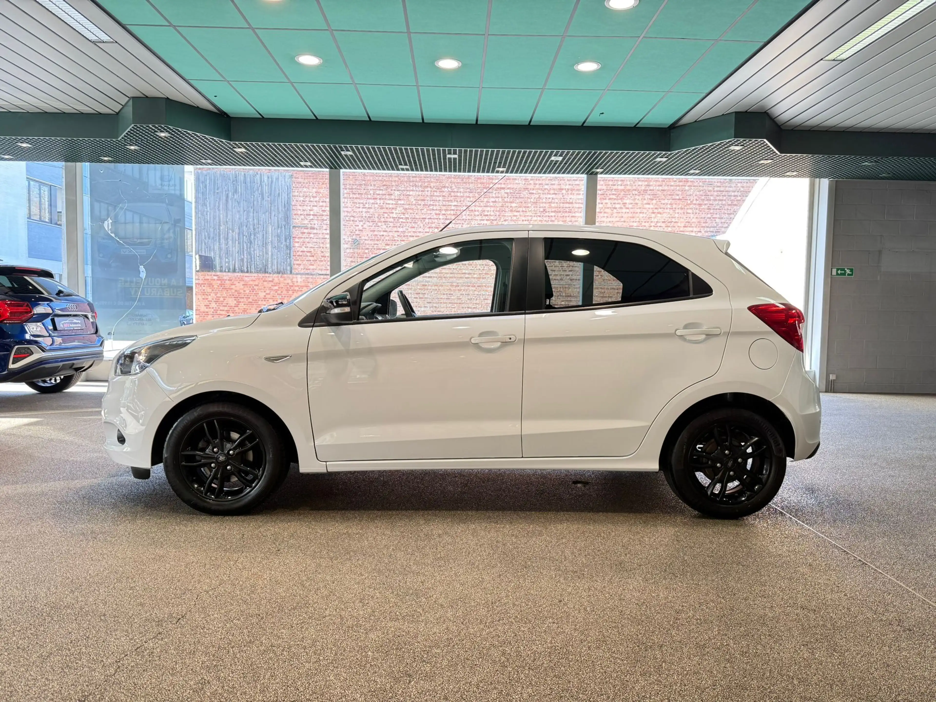 Ford Ka/Ka+ 1.2i Black Edition * Clim * Écran * Jante — photo 8