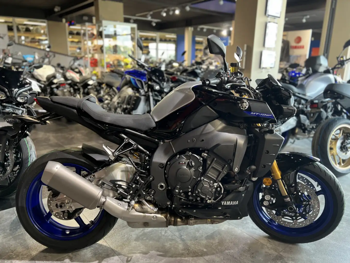 Yamaha MT-10 SP Pack Sport 2175€ Offert Grijs - 1