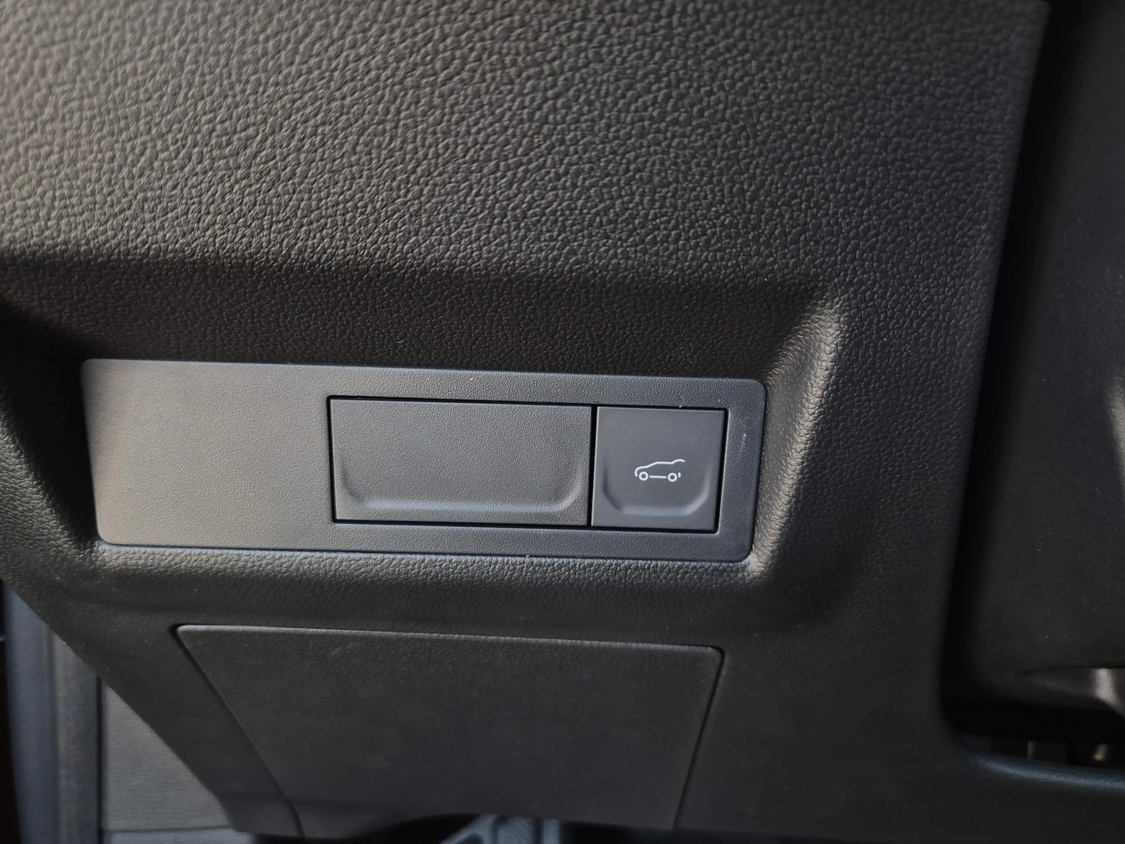Mitsubishi Grandis 1.8 HEV Instyle | Panoramadak | Harmon/Kardon | De — photo 35