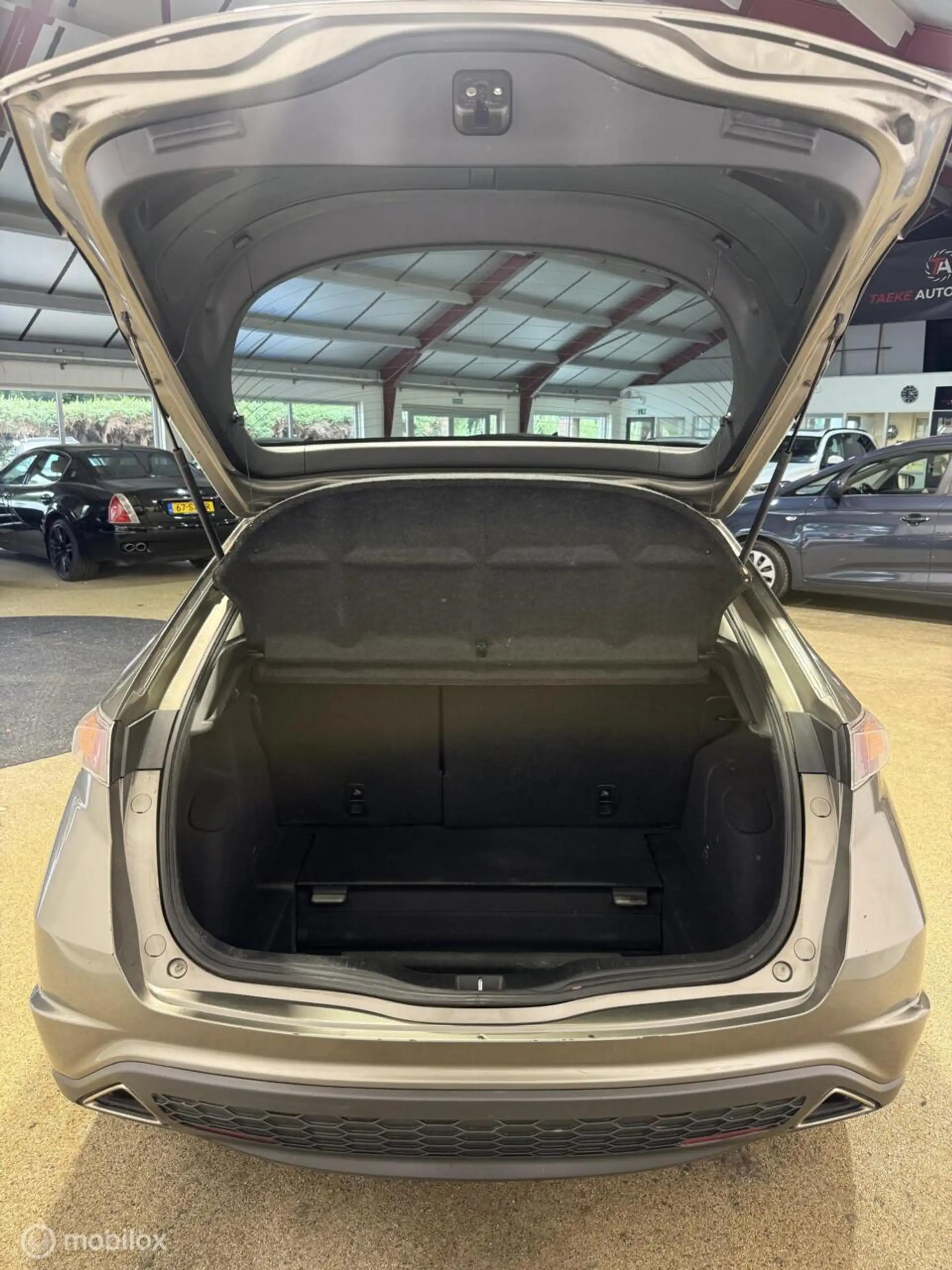 Honda Civic 1.8 Sport AUT/AIRCO/CRUIS/PSENSOR/APK/NAP/1EIG — photo 9