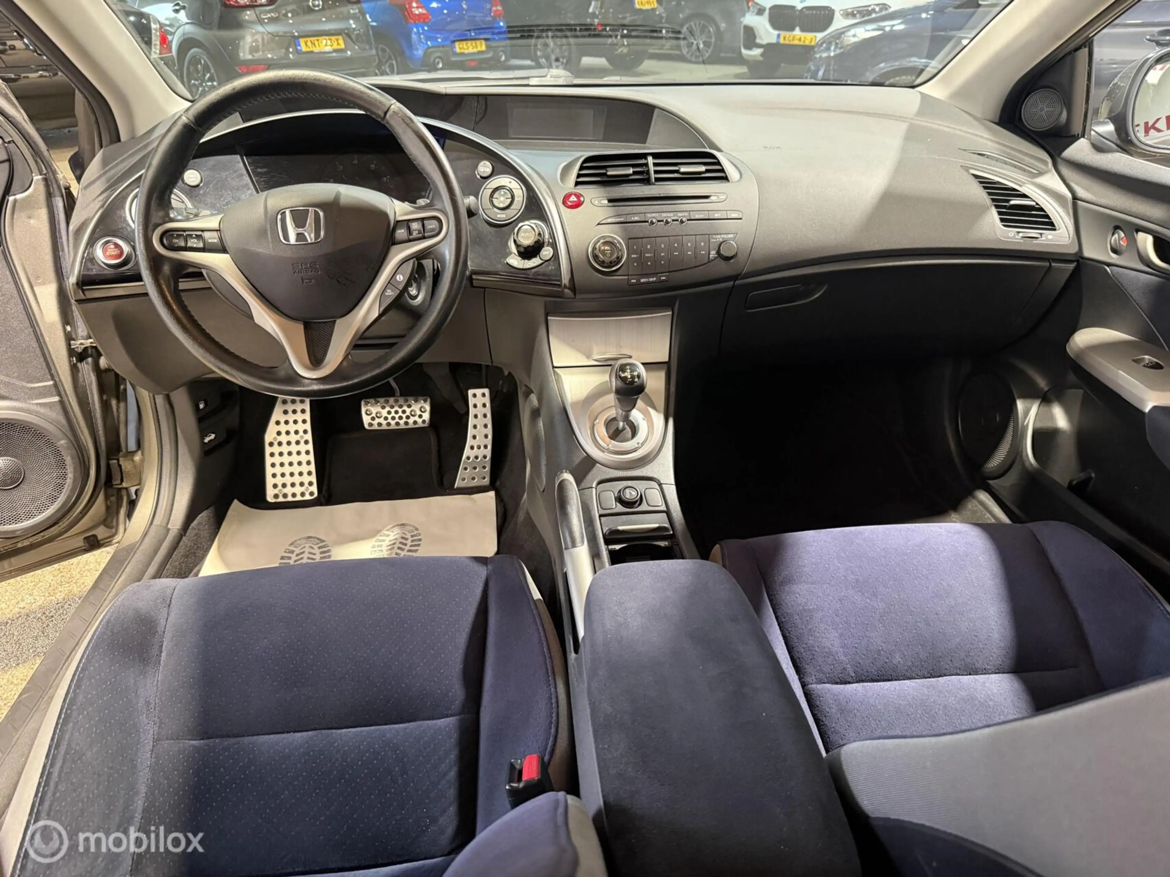 Honda Civic 1.8 Sport AUT/AIRCO/CRUIS/PSENSOR/APK/NAP/1EIG — photo 7