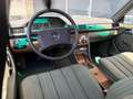 Mercedes-Benz 300 D W124 R6 Sauger Automatik AHK* TÜV NEU* Grün - thumbnail 16