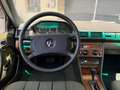 Mercedes-Benz 300 D W124 R6 Sauger Automatik AHK* TÜV NEU* Grün - thumbnail 14