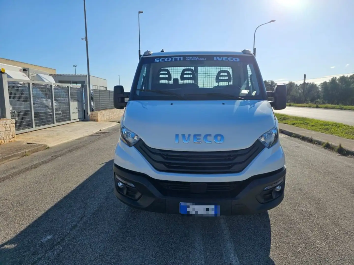 Iveco Daily 35C14H PASSO 3450 CASSONE FISSO Blanc - 2