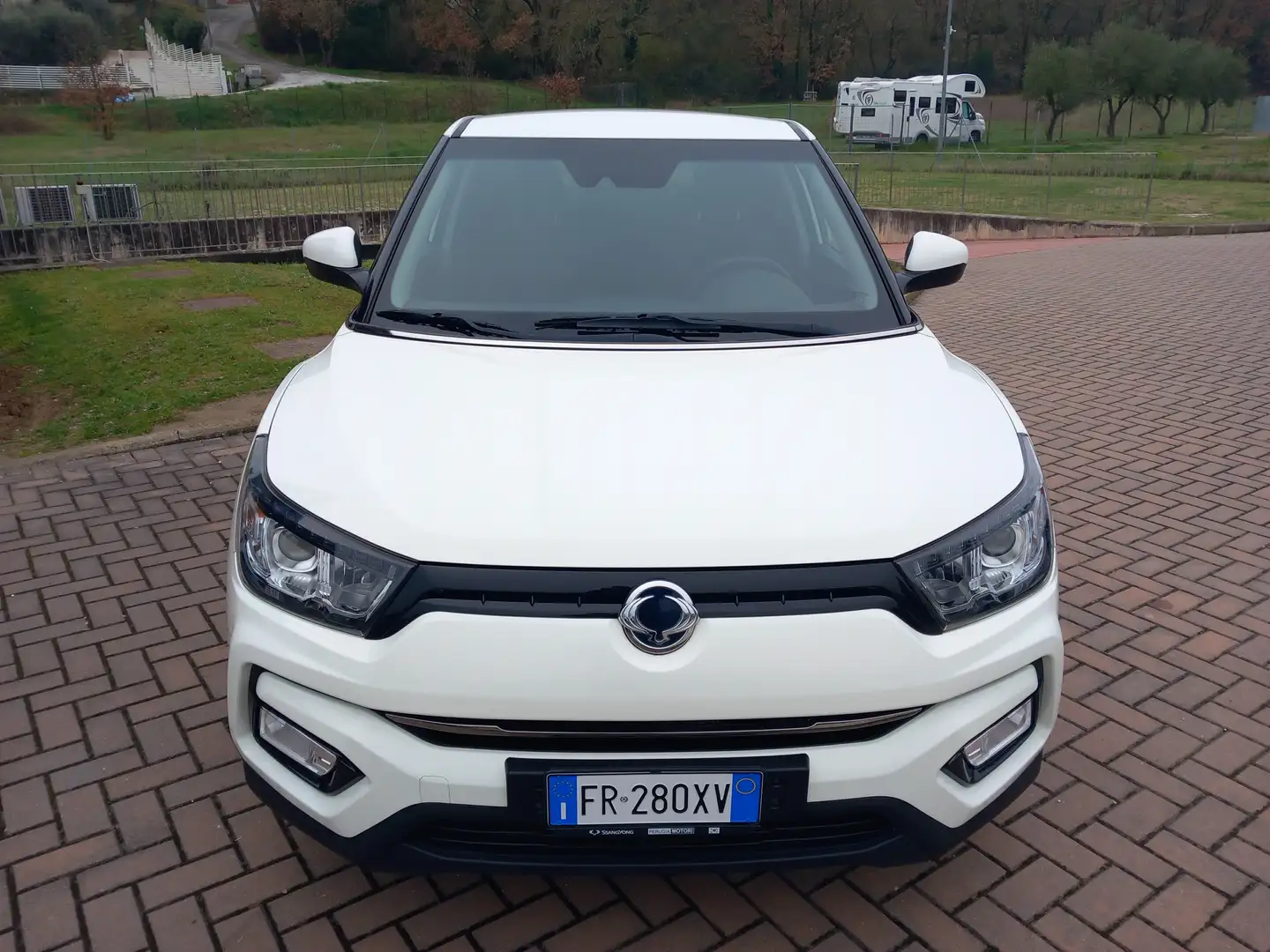 SsangYong Tivoli Tivoli 1.6d 2WD 115 Cv Weiß - 2