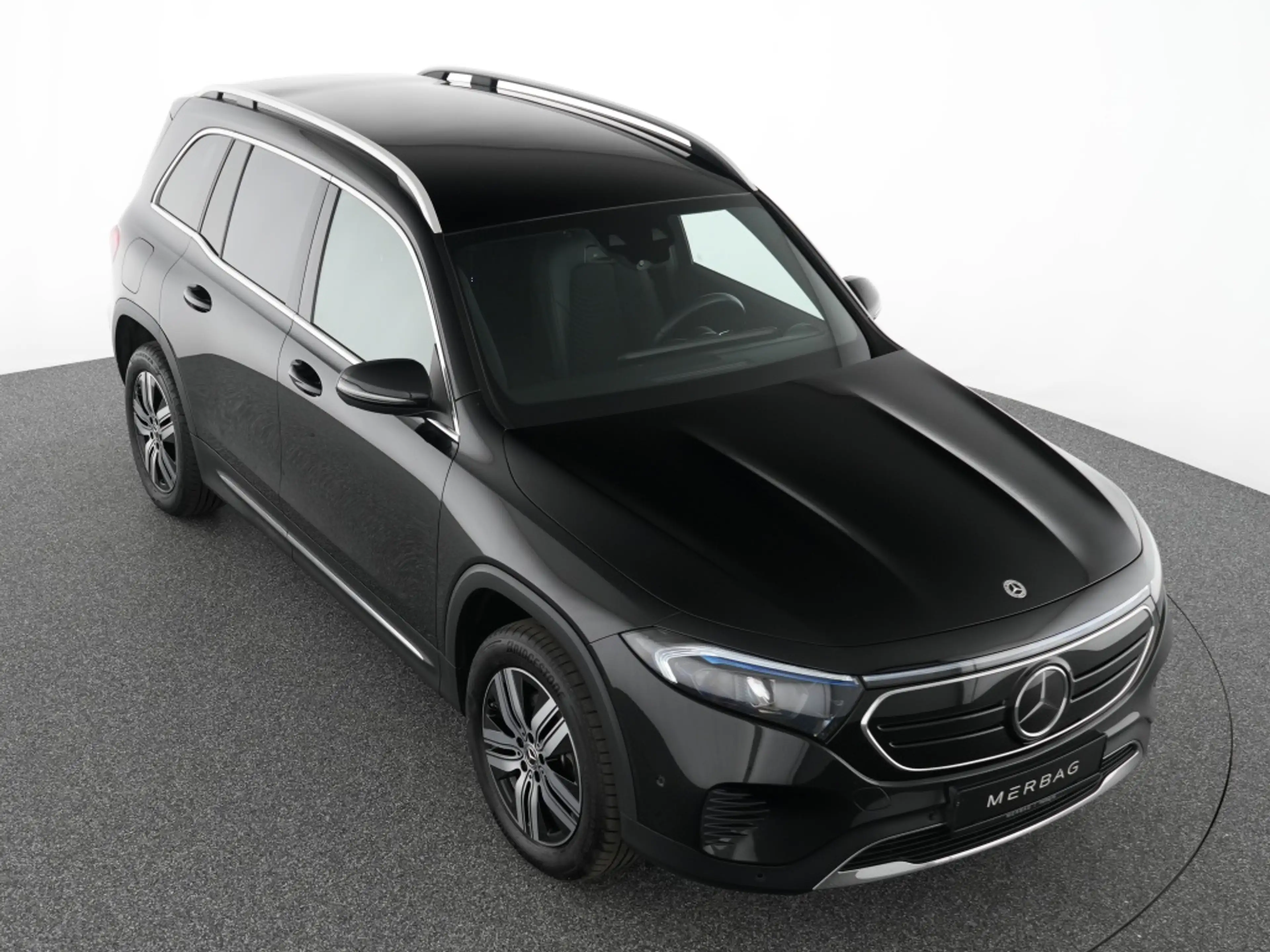 Mercedes-Benz EQB 250 Progressive LED Distronic Kamera Automatik — photo 10
