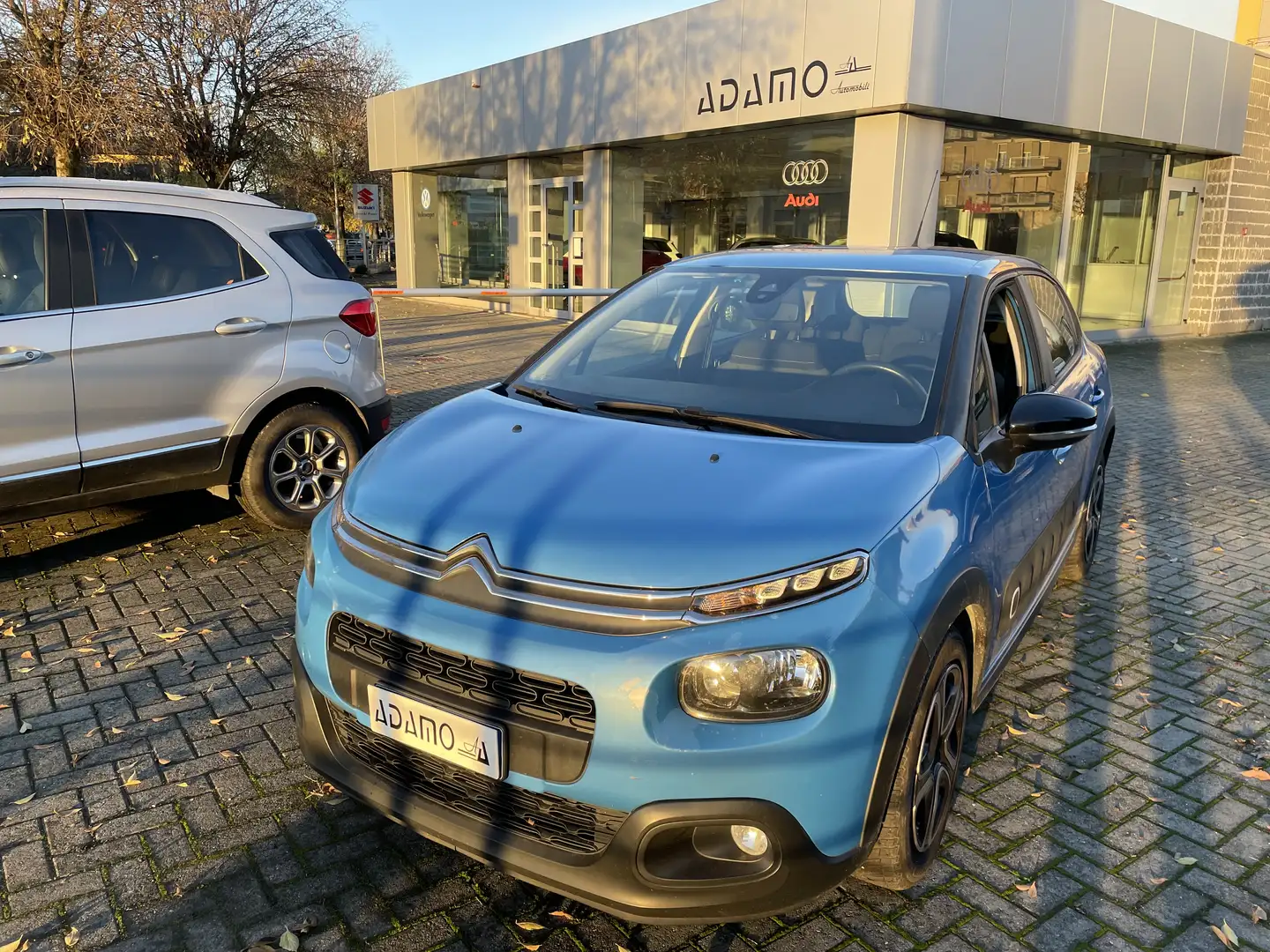 Citroen C3 C3 III 2017 1.6 bluehdi Shine s Blu/Azzurro - 1