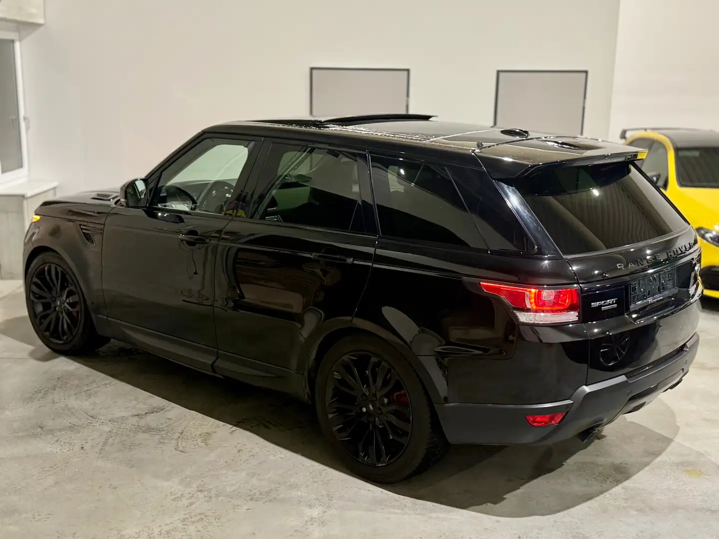 Land Rover Range Rover Sport S, PANO,SZH,MERIDIAN,TV,LUFTFAHRWERK,ACC,360KAMERA Schwarz - 2