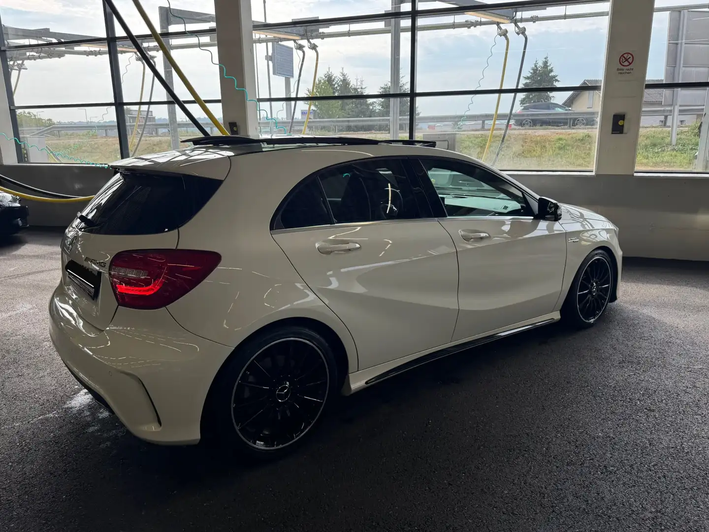 Mercedes-Benz A 220 A 220 CDI BlueEfficiency Aut. Weiß - 2