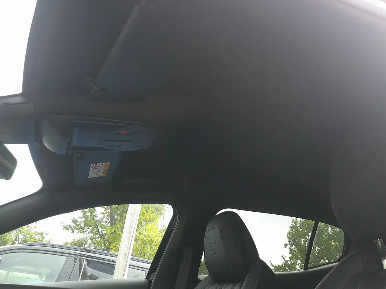 Peugeot 408 GT 130 EAT8 15