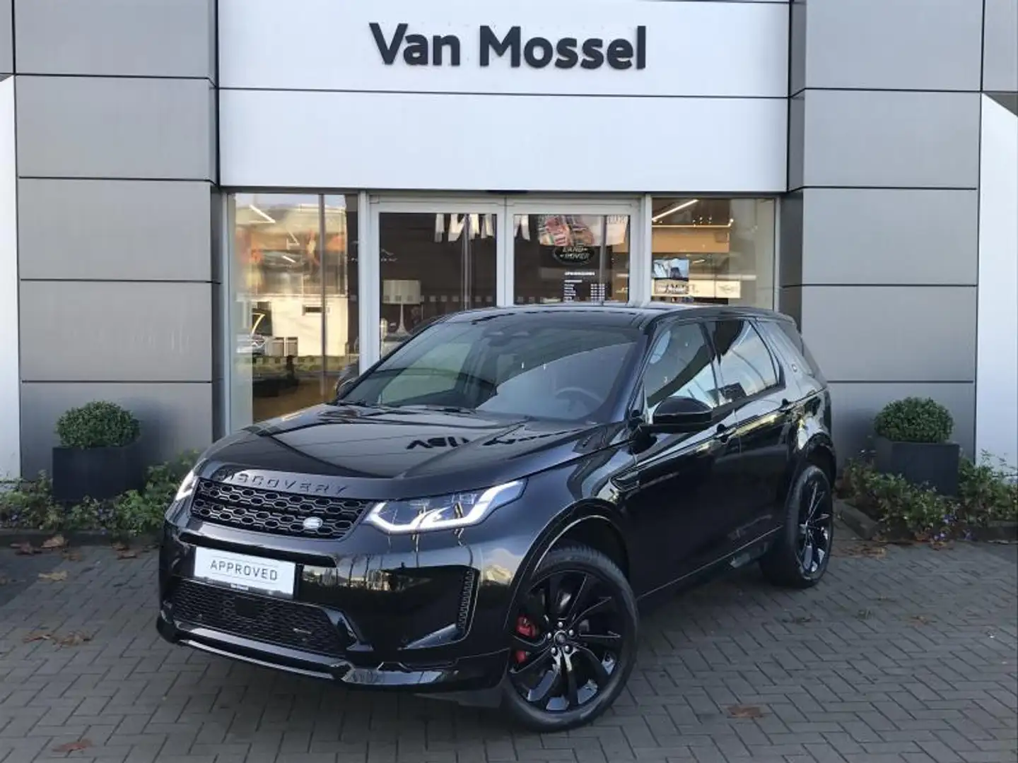 Land Rover Discovery Sport P300e R-Dynamic SE AWD Auto. 23.5MY Zwart - 1