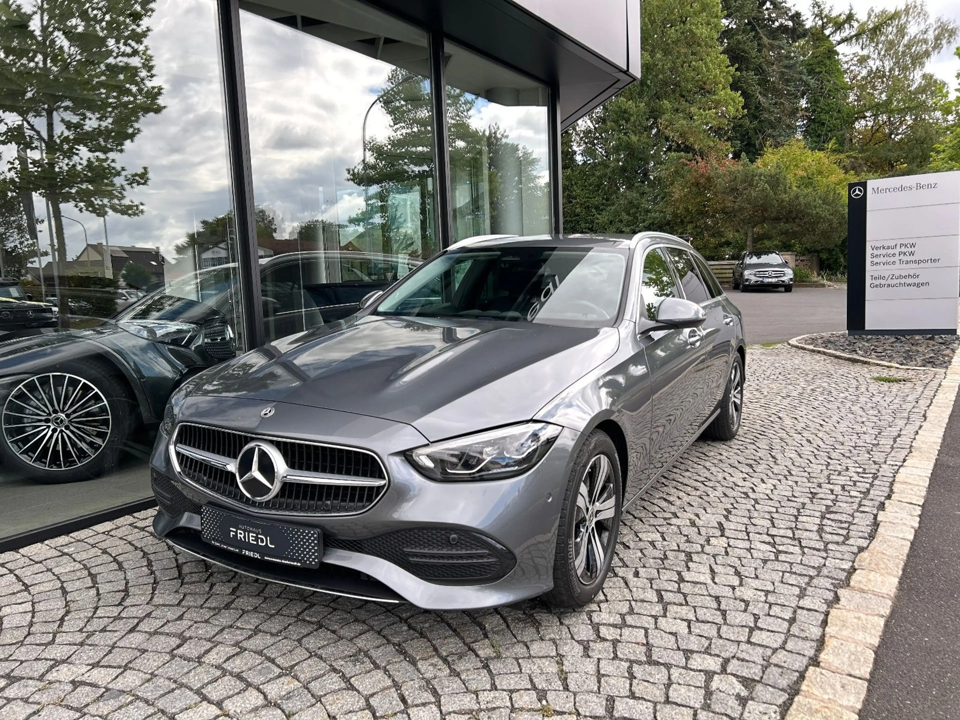Mercedes-Benz C 180 T Avantgarde, AHK, LED, Kamera, MBUX, — photo 3