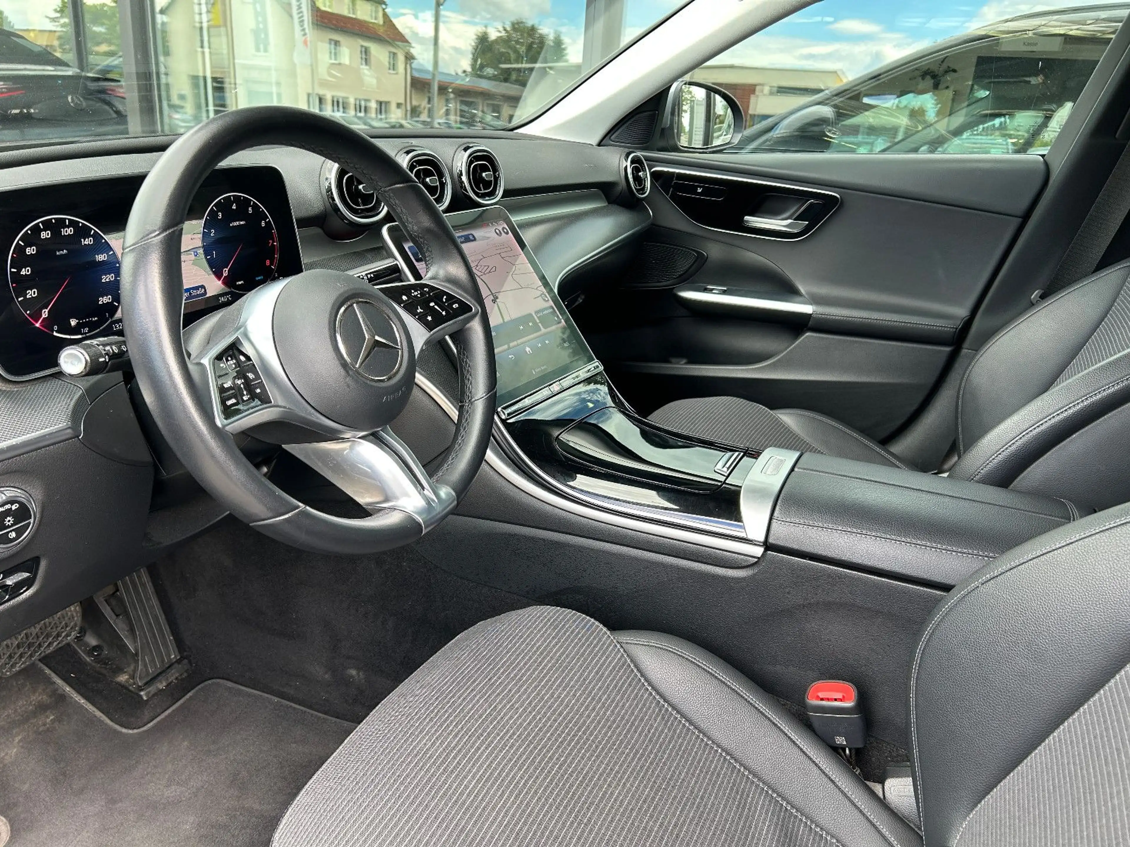 Mercedes-Benz C 180 T Avantgarde, AHK, LED, Kamera, MBUX, — photo 9
