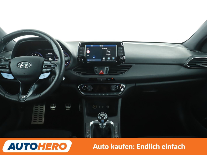 Hyundai i30 2.0 TGDI N*NAVI*TEMPO*CAM*PDC*SHZ*ALU*KLIMA* — photo 12