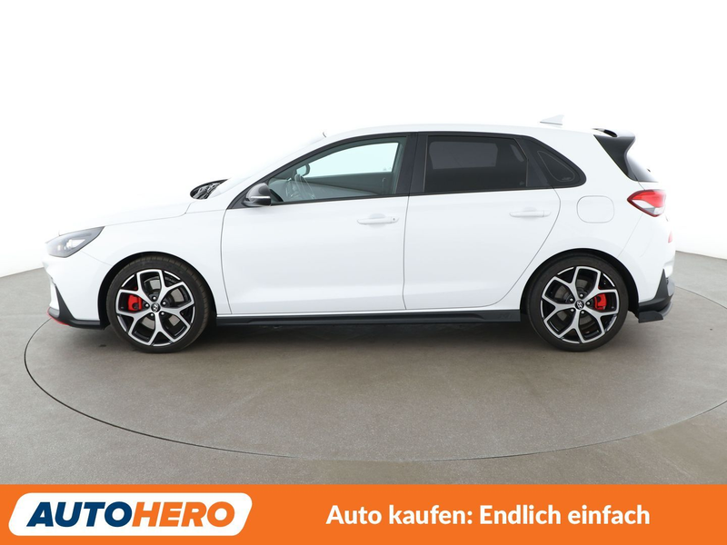 Hyundai i30 2.0 TGDI N*NAVI*TEMPO*CAM*PDC*SHZ*ALU*KLIMA* — photo 3