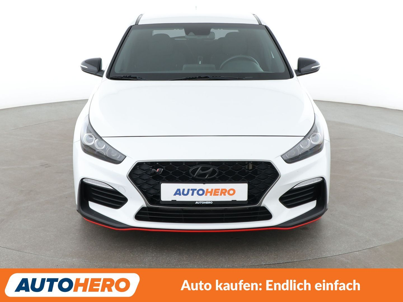 Hyundai i30 2.0 TGDI N*NAVI*TEMPO*CAM*PDC*SHZ*ALU*KLIMA* — photo 9