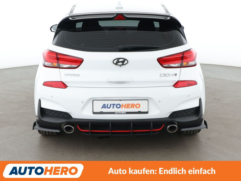 Hyundai i30 2.0 TGDI N*NAVI*TEMPO*CAM*PDC*SHZ*ALU*KLIMA* — photo 5