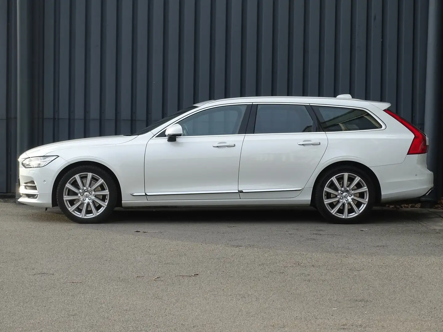 Volvo V90 2.0 T4 Inscription Wit - 2