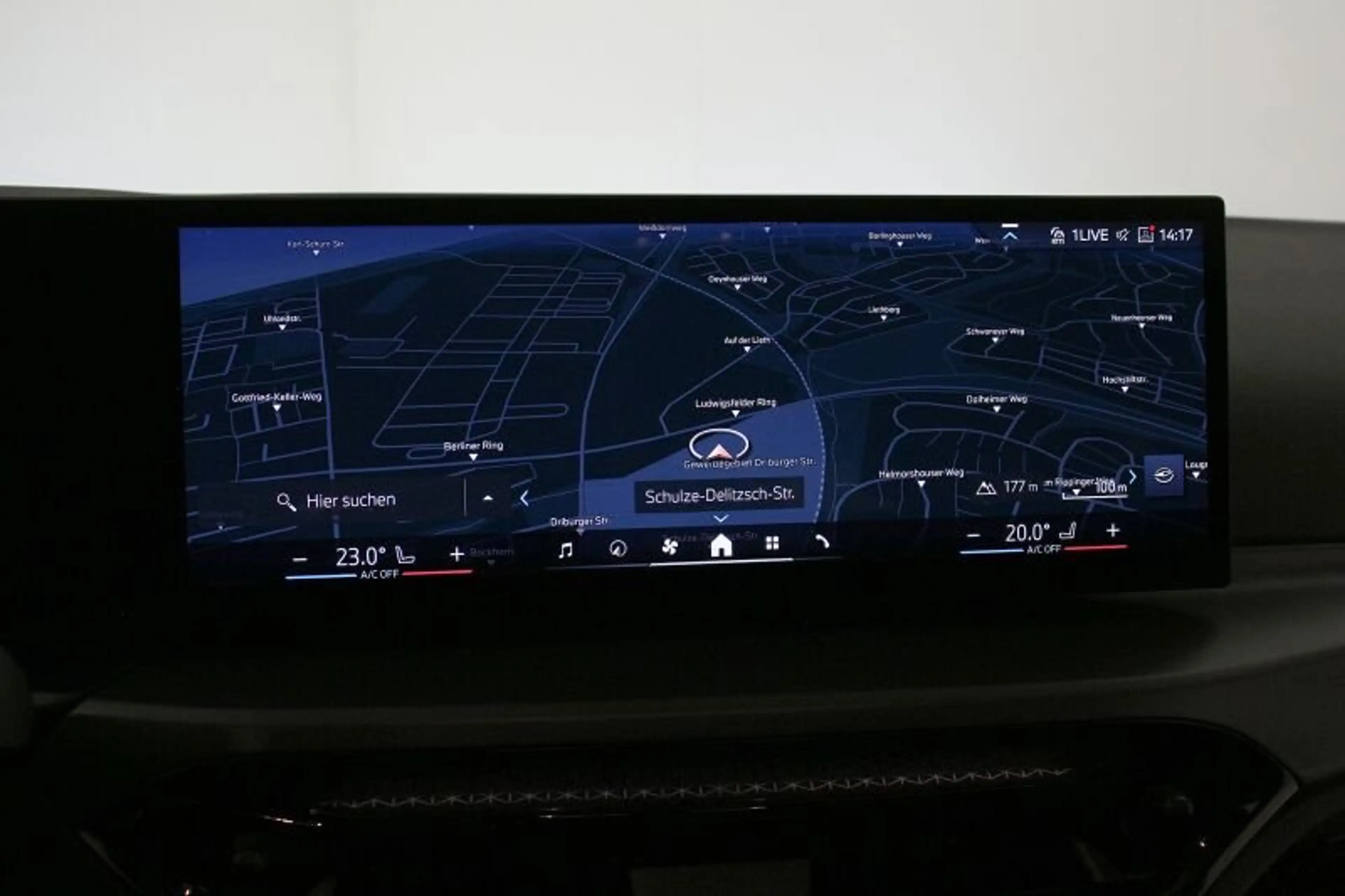 BMW 320 i AT AHK LED ACC Park+ HuD Lenkradh Alarm — photo 7