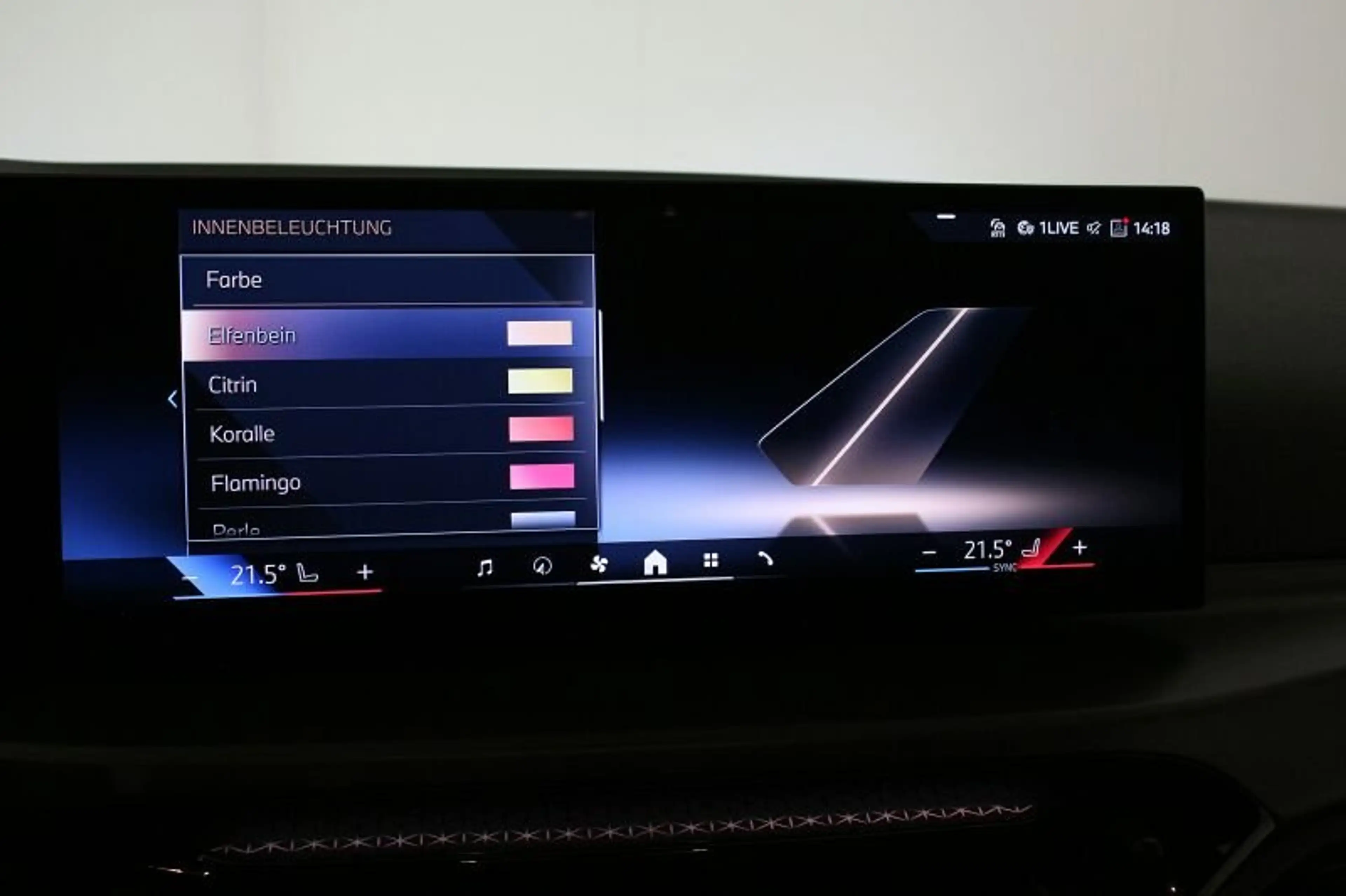 BMW 320 i AT AHK LED ACC Park+ HuD Lenkradh Alarm — photo 10