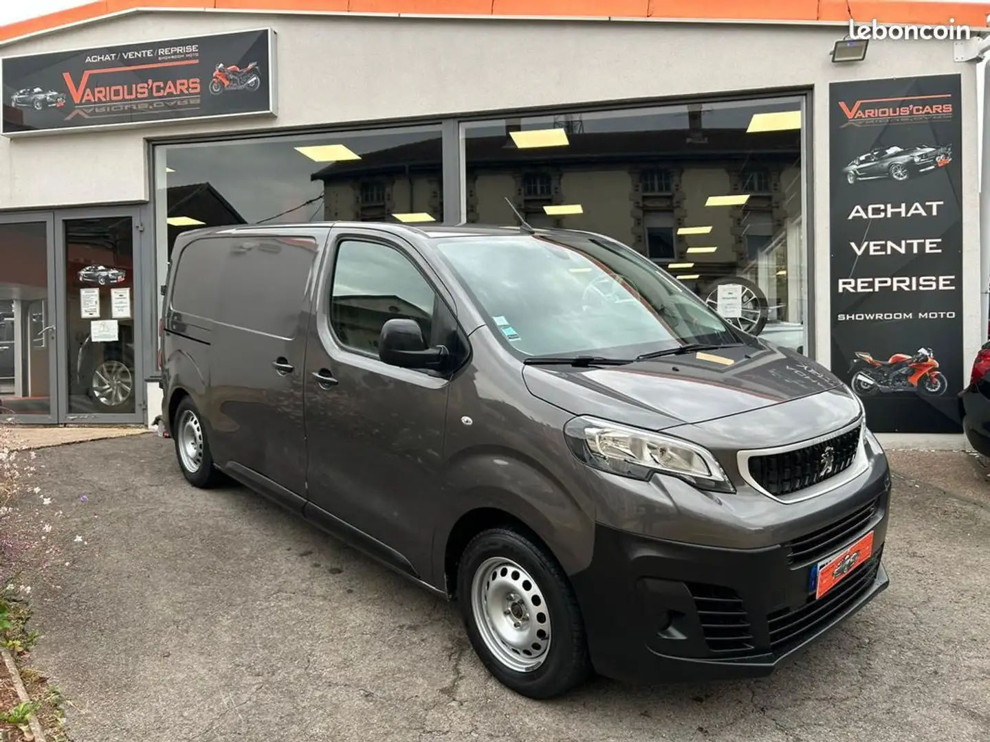 Peugeot Expert III Combi 1.5 HDI 120 cv 3 Places Garantie 12 mois - 1