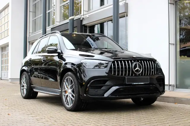 Mercedes-Benz Gle 63 Amg view 3