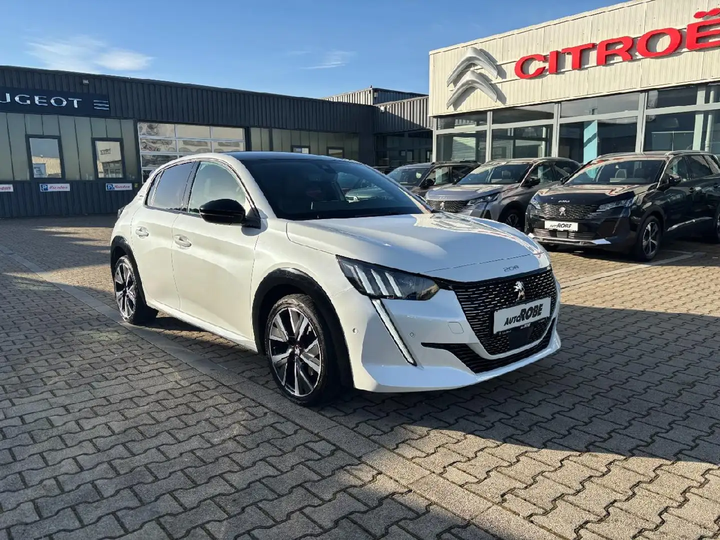 Peugeot 208 208 GT Line Automatik Weiß - 2