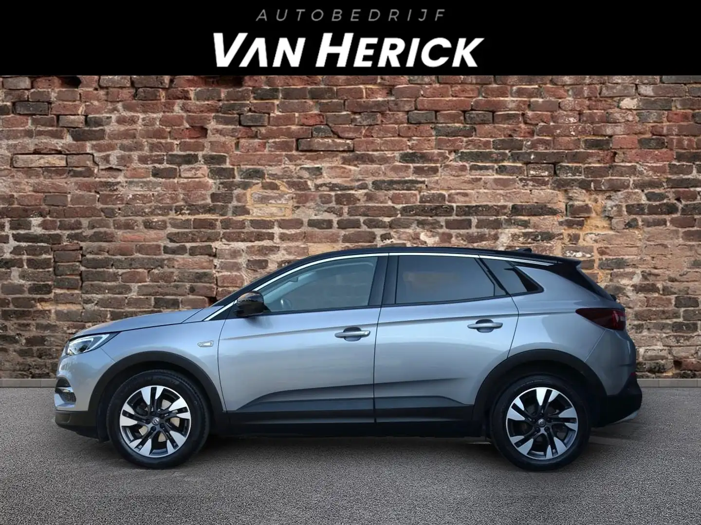 Opel Grandland X 1.2 Turbo Innovation Automaat | Navi | Keyless | A Grey - 2