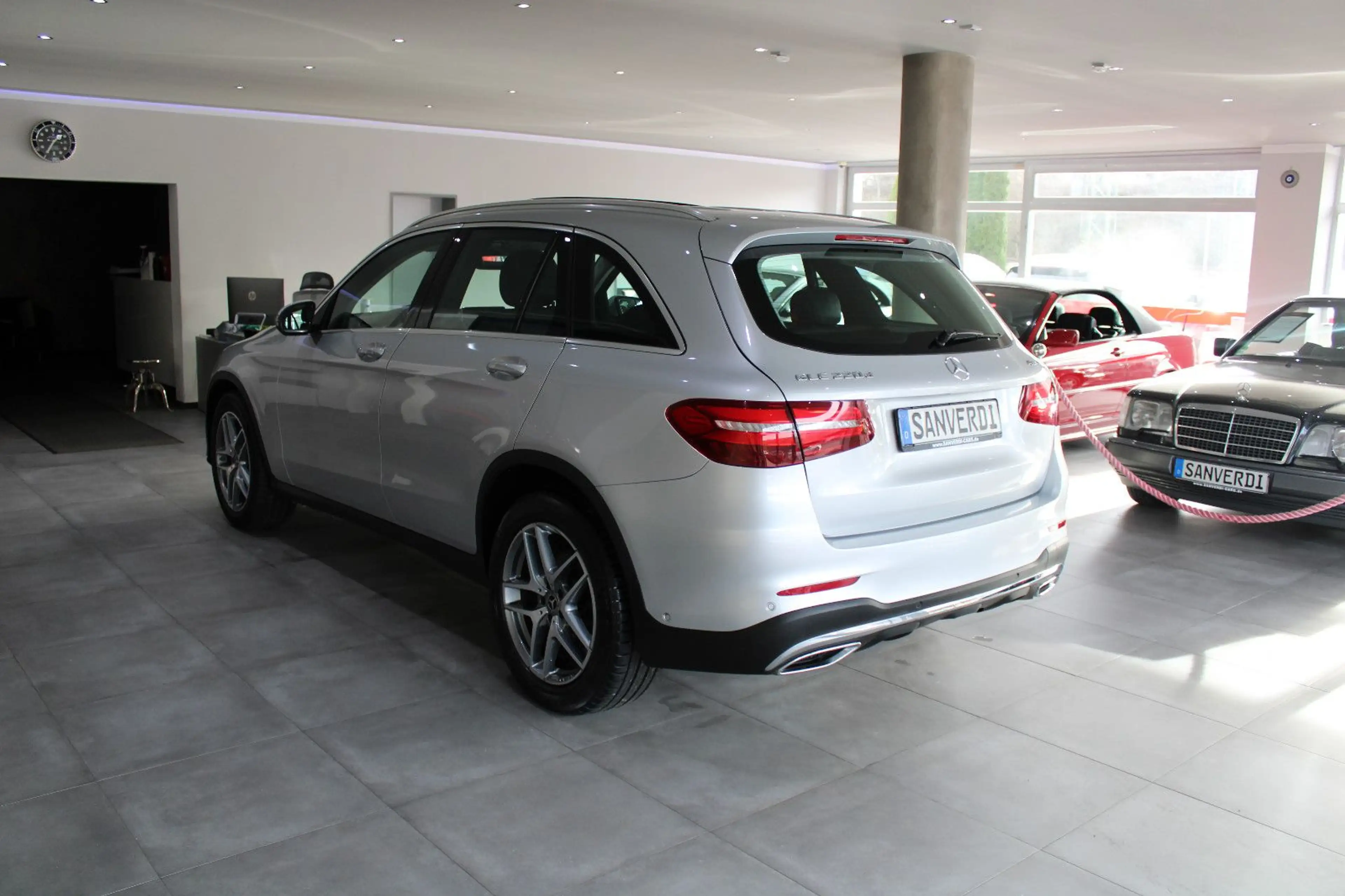 Mercedes-Benz GLC 220 d 4MATIC AMG-SPORTPAKET PANORAMA *I.HAND — photo 15