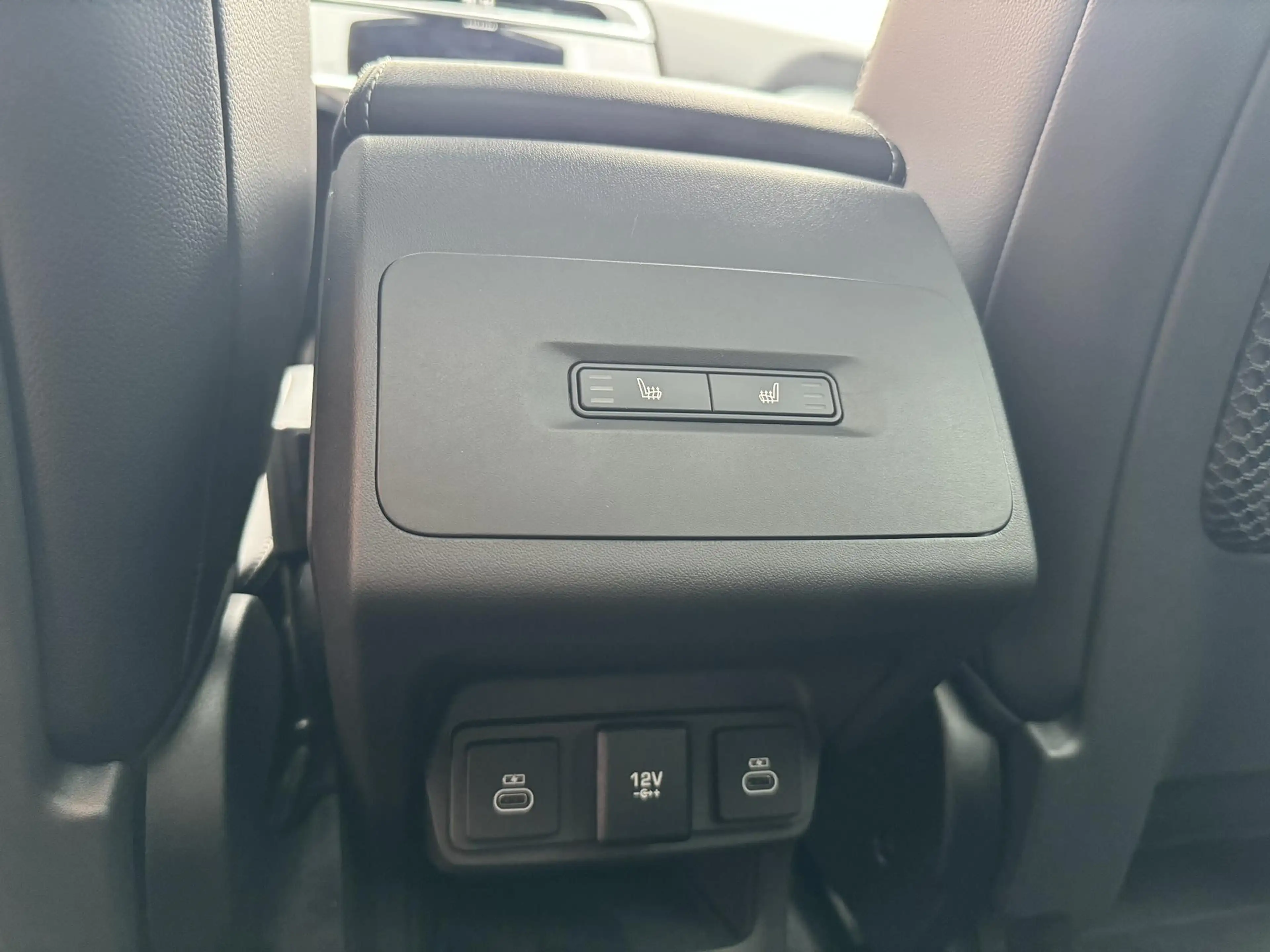 Jaguar I-Pace EV400 R-Dynamic SE AWD Auto. 2 — photo 12