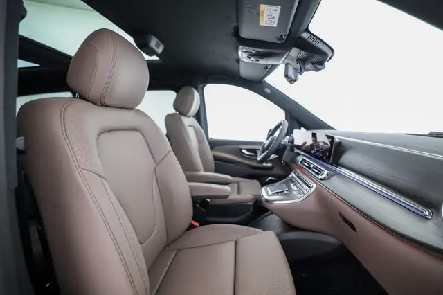 Mercedes-Benz V 300 d 4MATIC EXCLUSIVE Lang AHK 2,5t 6 Sitze Ansicht 16