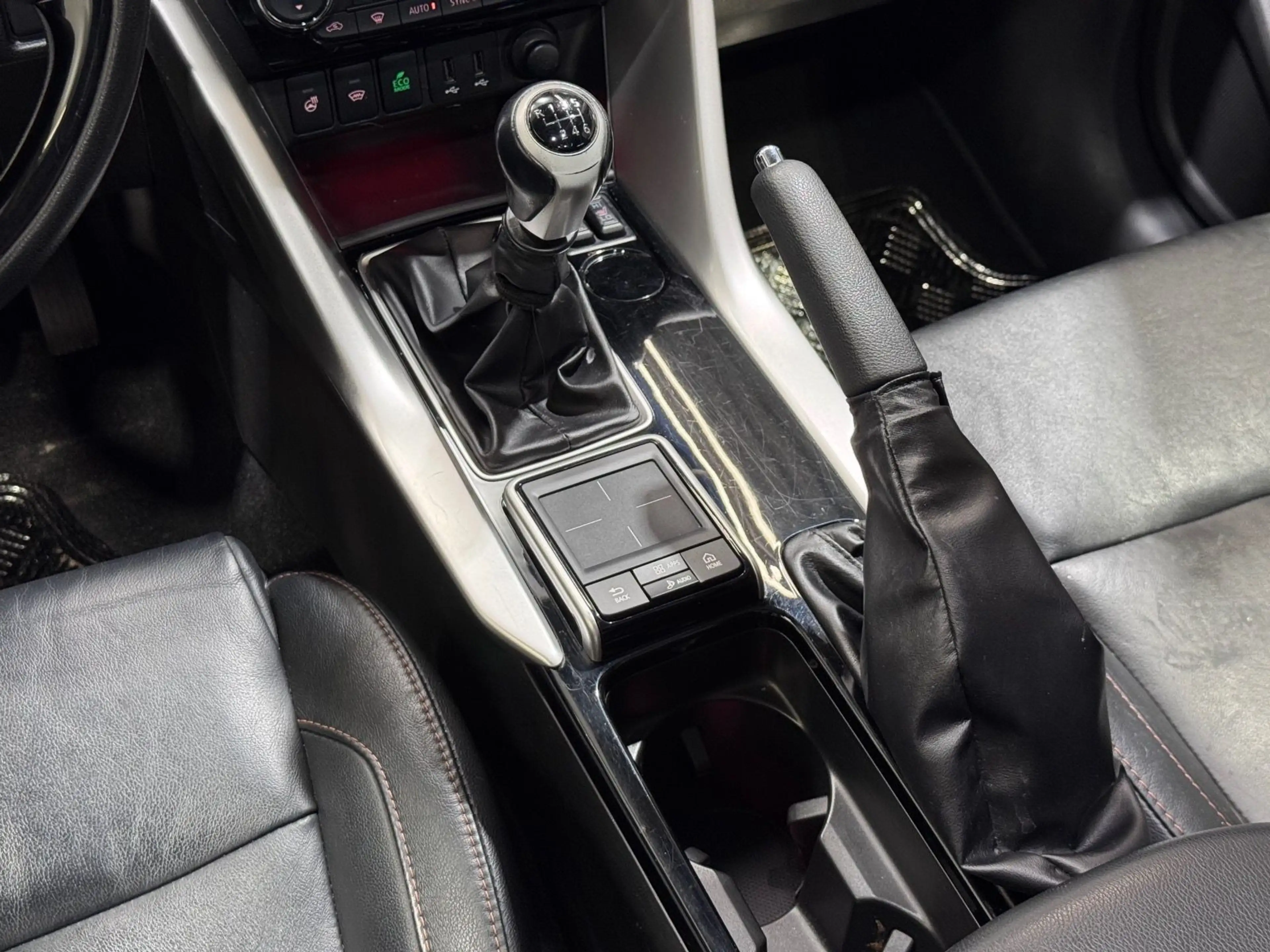 Mitsubishi Eclipse Cross 1.5 T-MIVEC Top 2WD | NUR HÄNDLER! — photo 11