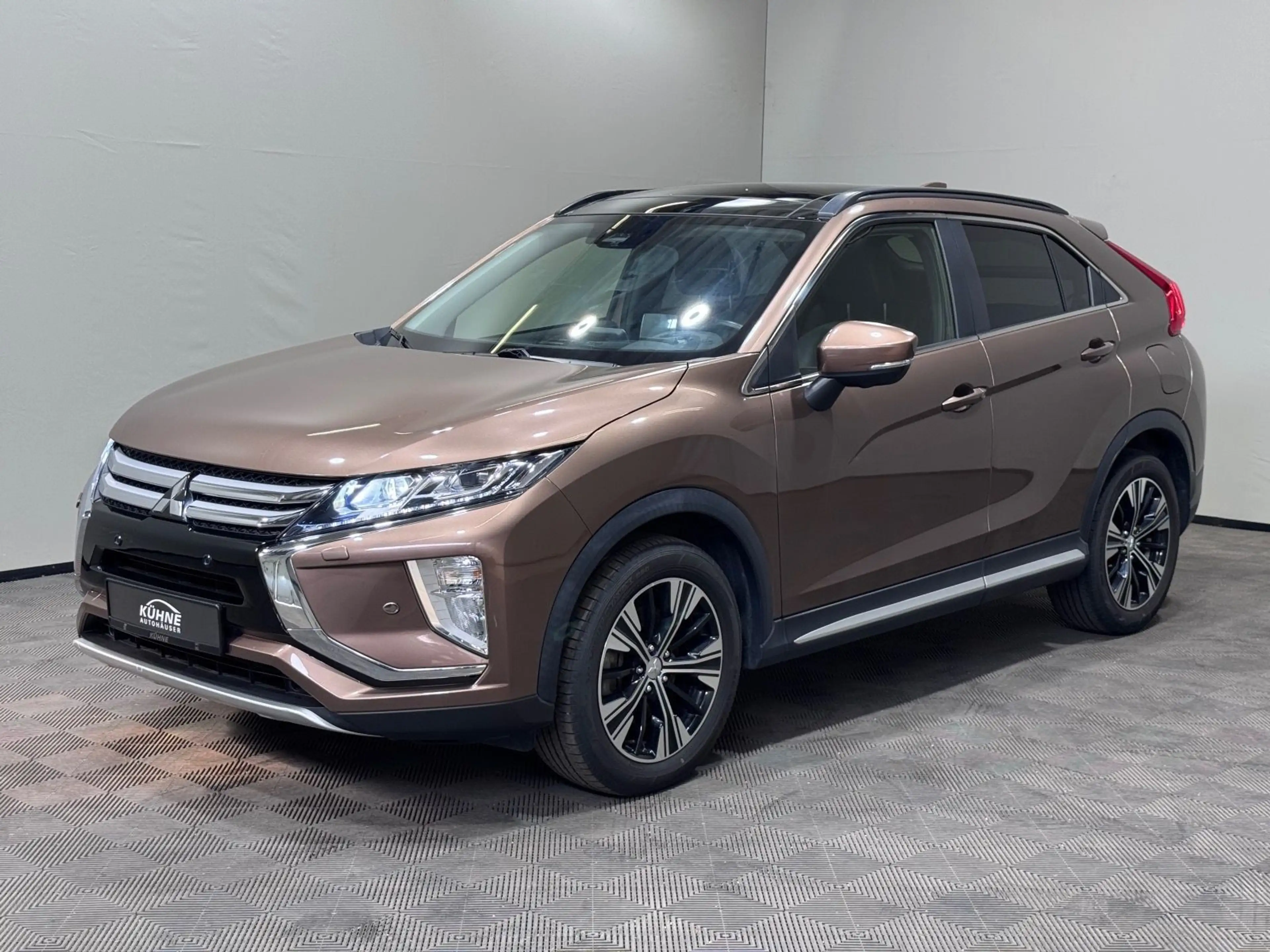 Mitsubishi Eclipse Cross 1.5 T-MIVEC Top 2WD | NUR HÄNDLER! — photo 2