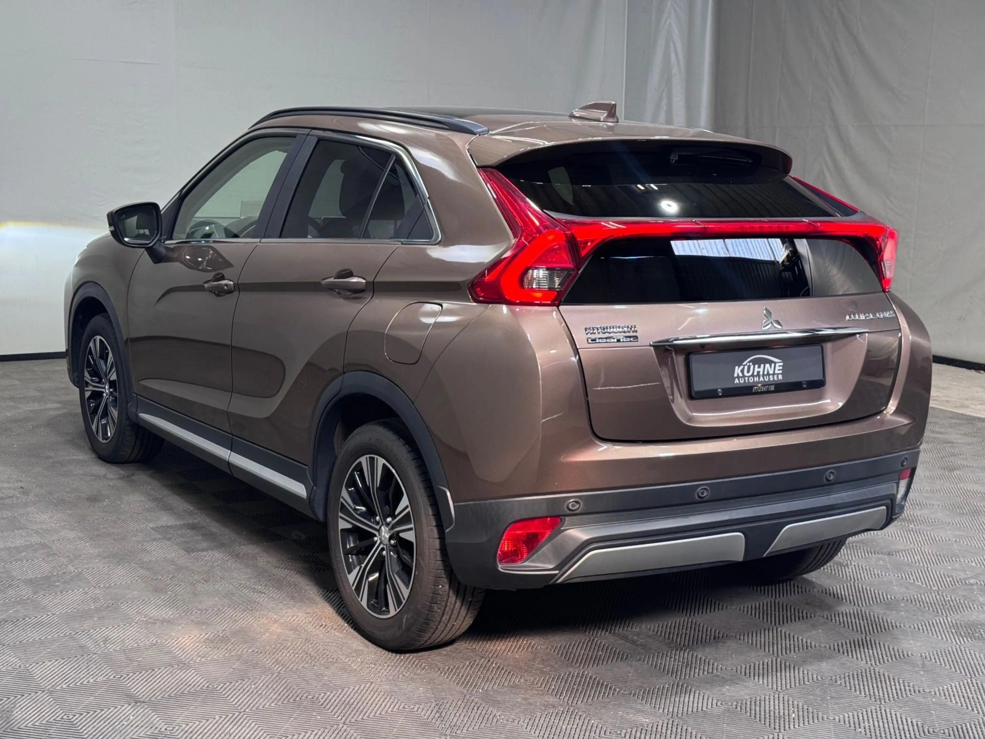 Mitsubishi Eclipse Cross 1.5 T-MIVEC Top 2WD | NUR HÄNDLER! — photo 4