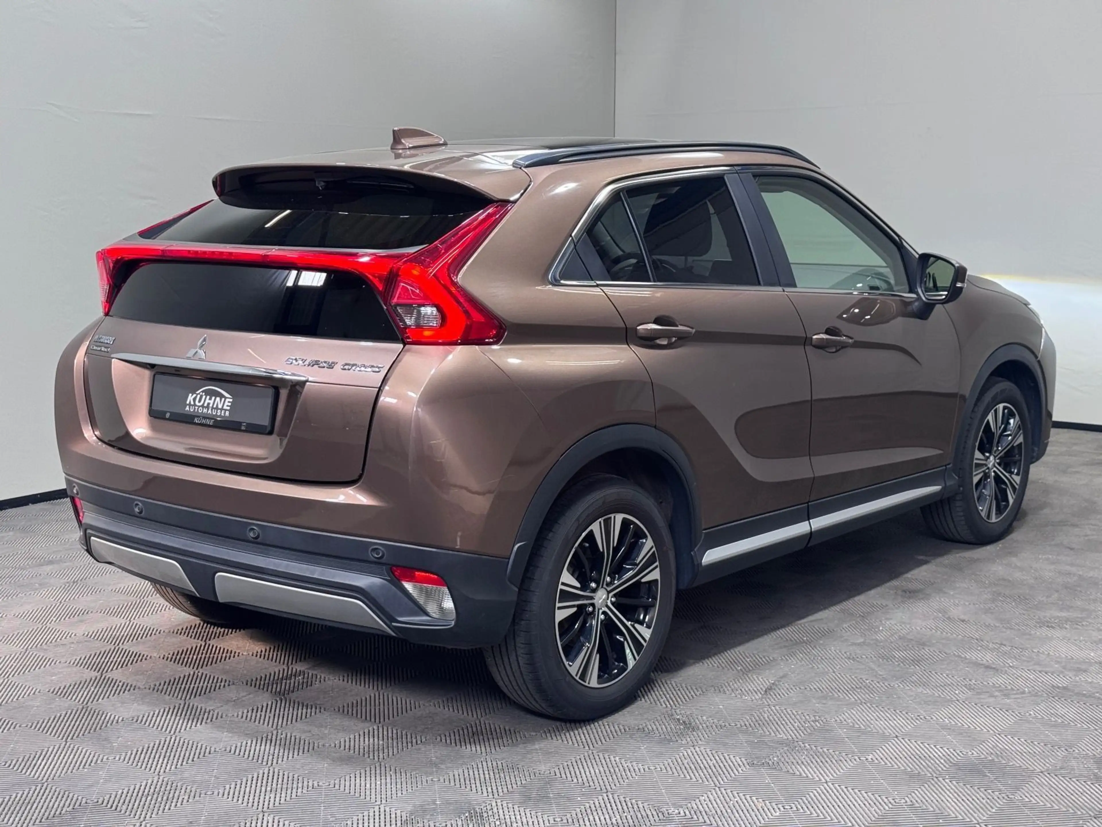 Mitsubishi Eclipse Cross 1.5 T-MIVEC Top 2WD | NUR HÄNDLER! — photo 14