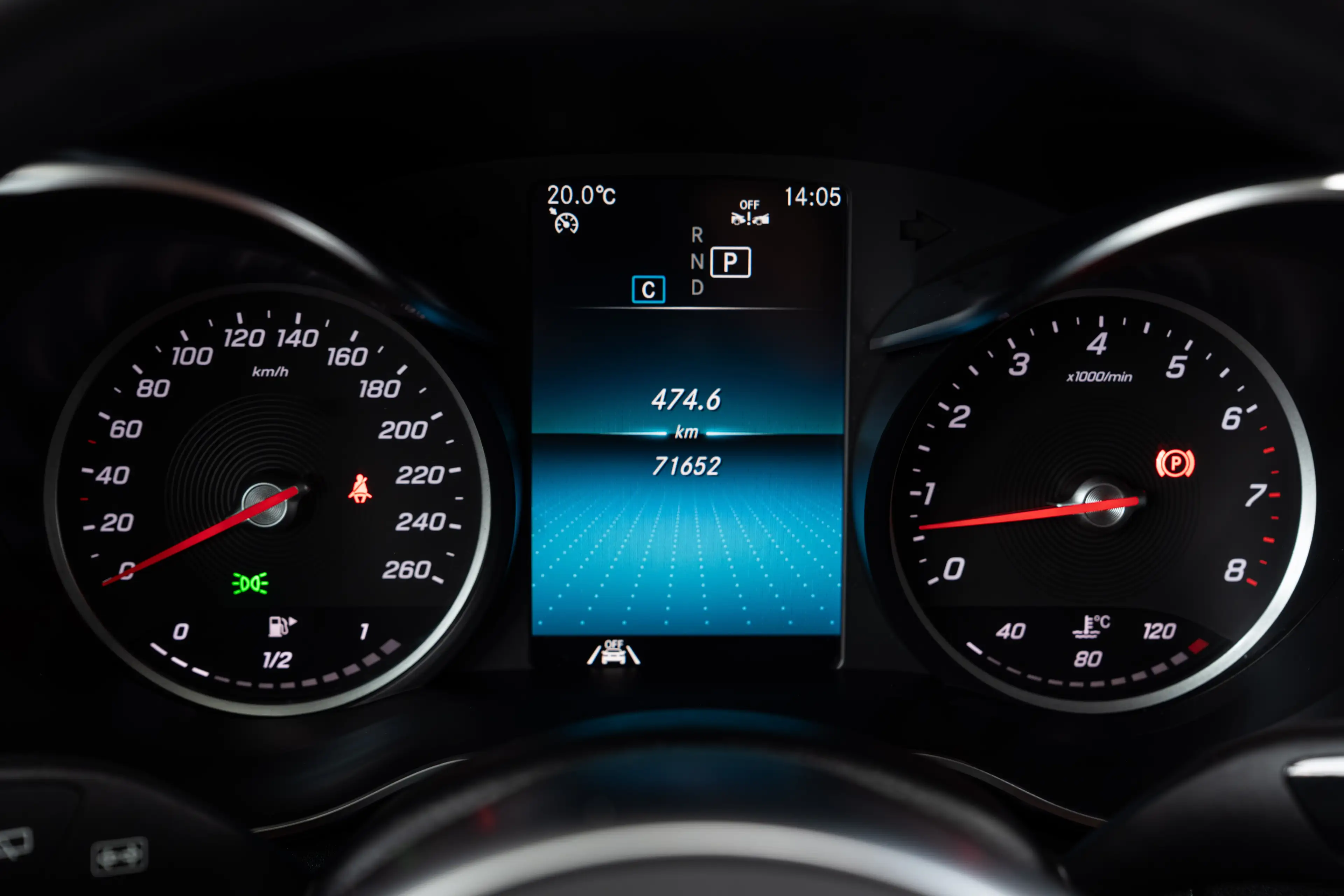 Mercedes-Benz C 400 T 4Matic*AMG-LINE*1.HD*BUSINESS+*LEDER*PANO — photo 15