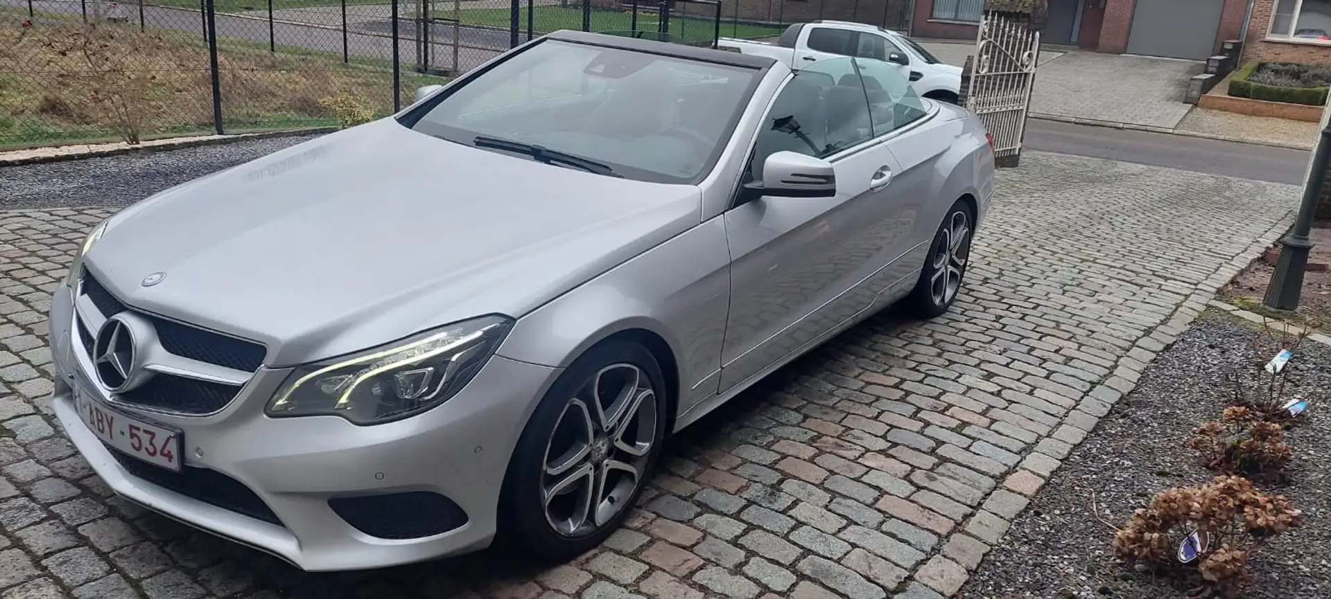 Mercedes-Benz E 200 E 200 Cabrio BlueEFFICIENCY 7G-TRONIC Avantgarde Argent - 2