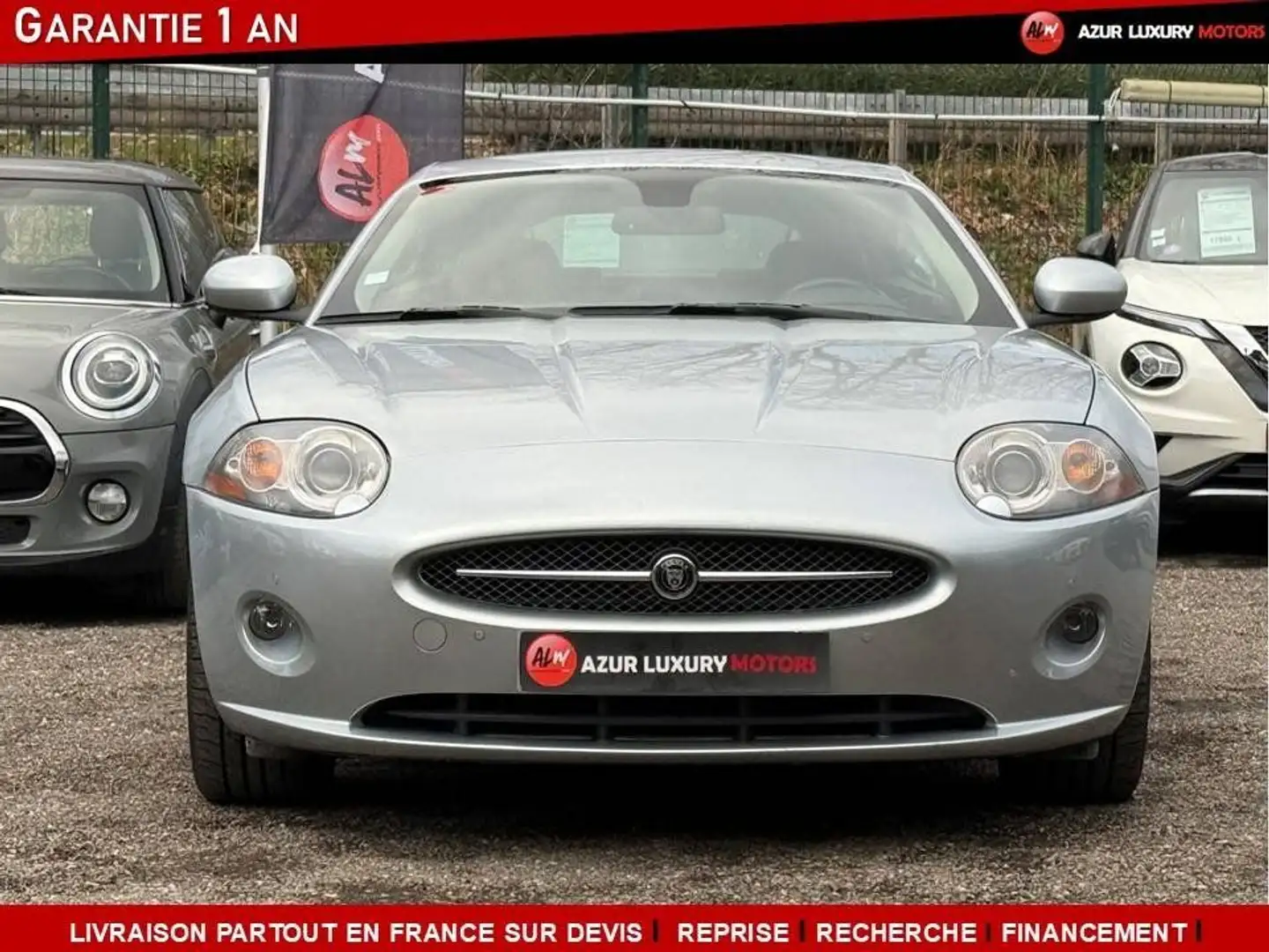 Jaguar XK Coupé 4.2 V8 300 CH Gris - 2