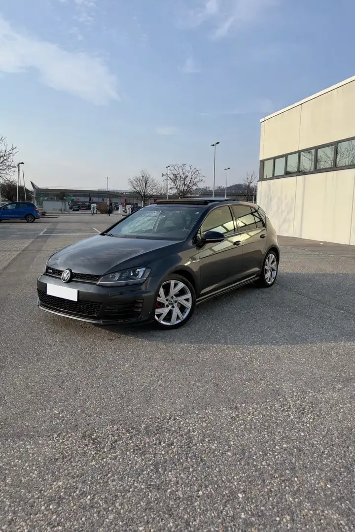 Volkswagen Golf GTD 2,0 TDI DSG - 1